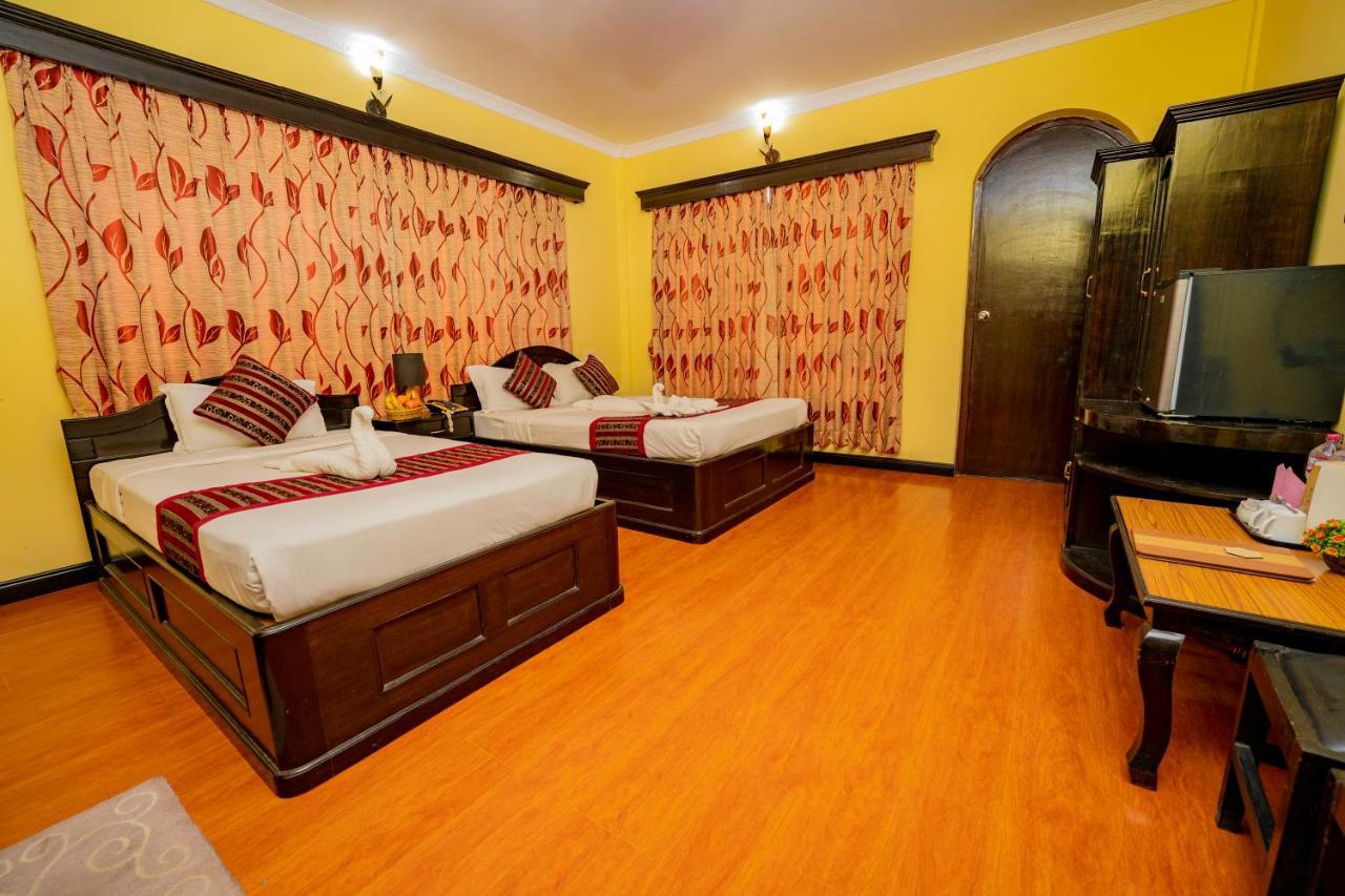 Hotel Bougainvillea Pokhara Exterior foto